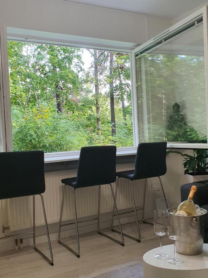 Close To The Metro And The Beach!!! With A View Of The Scandinavian Forest ستوكهولم المظهر الخارجي الصورة